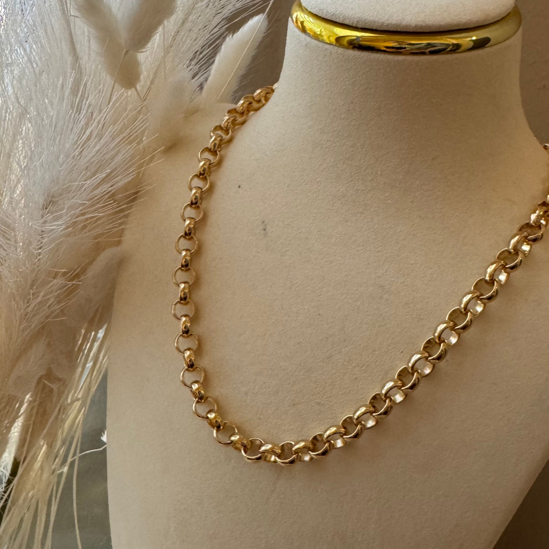 18K Gold Link Necklace with Whale Clasp