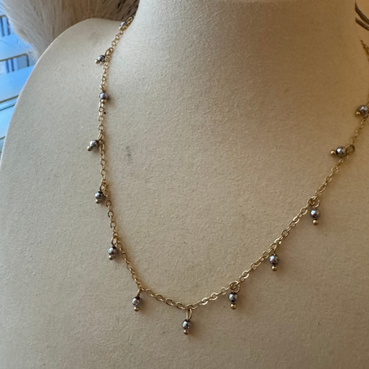 18K Goldfield Short Necklace with Crystals