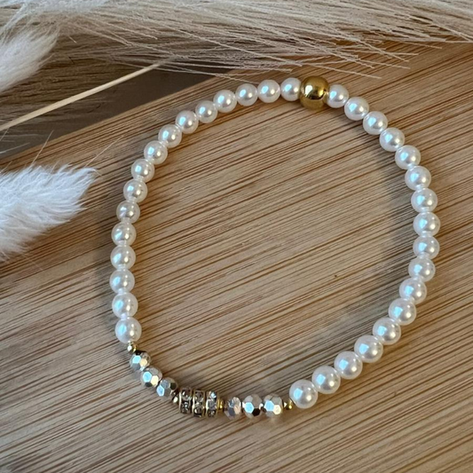 Pearl and Crystal Bracelet